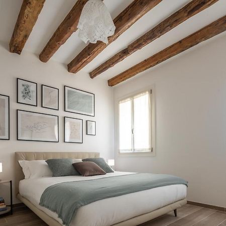 San Giacomo Dall'Orio Garden Apartment R&R เวนิส ภายนอก รูปภาพ
