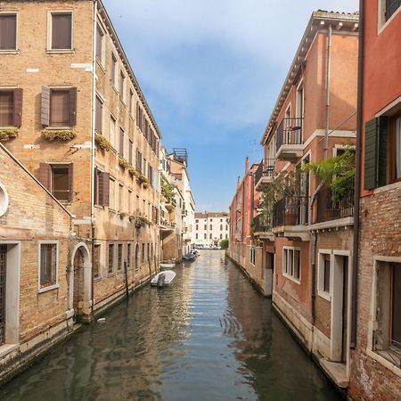 San Giacomo Dall'Orio Garden Apartment R&R เวนิส ภายนอก รูปภาพ