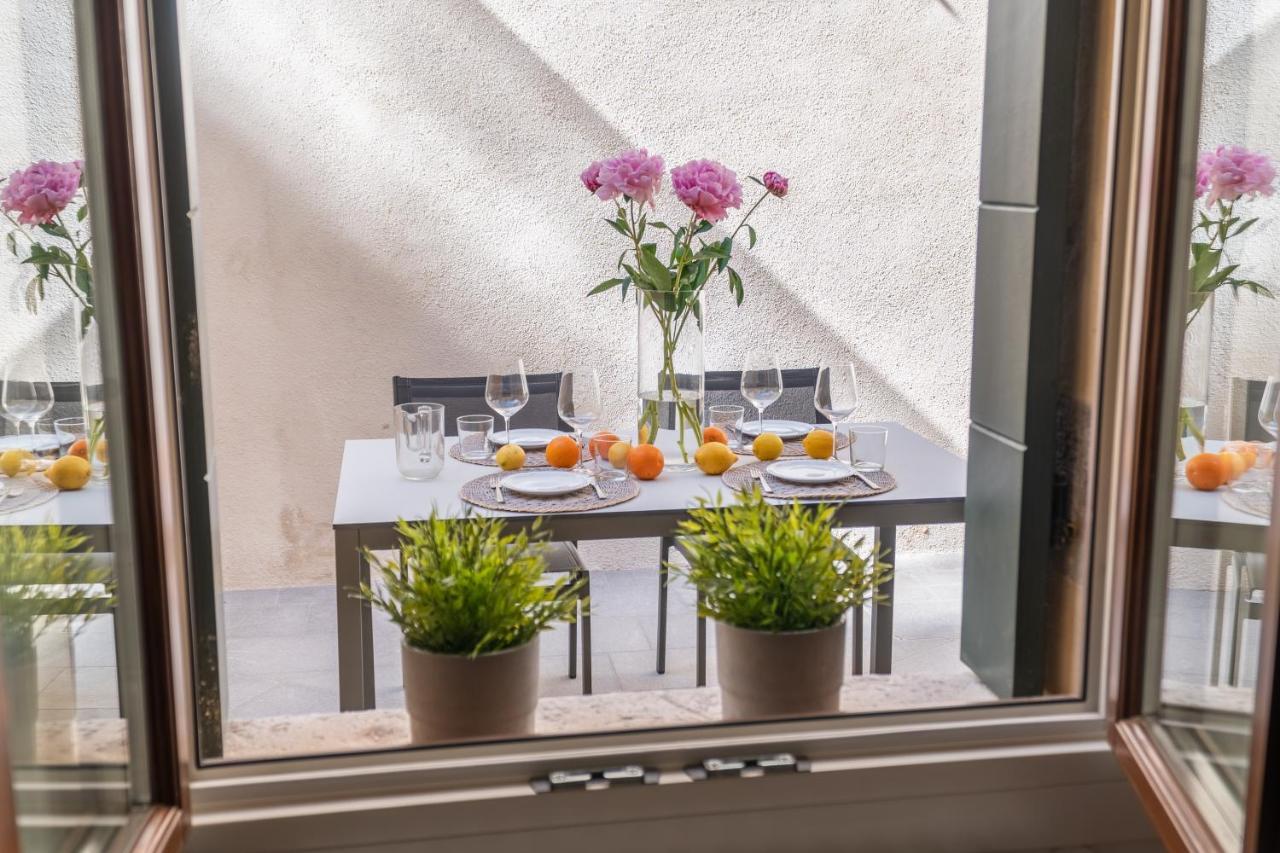 San Giacomo Dall'Orio Garden Apartment R&R เวนิส ภายนอก รูปภาพ